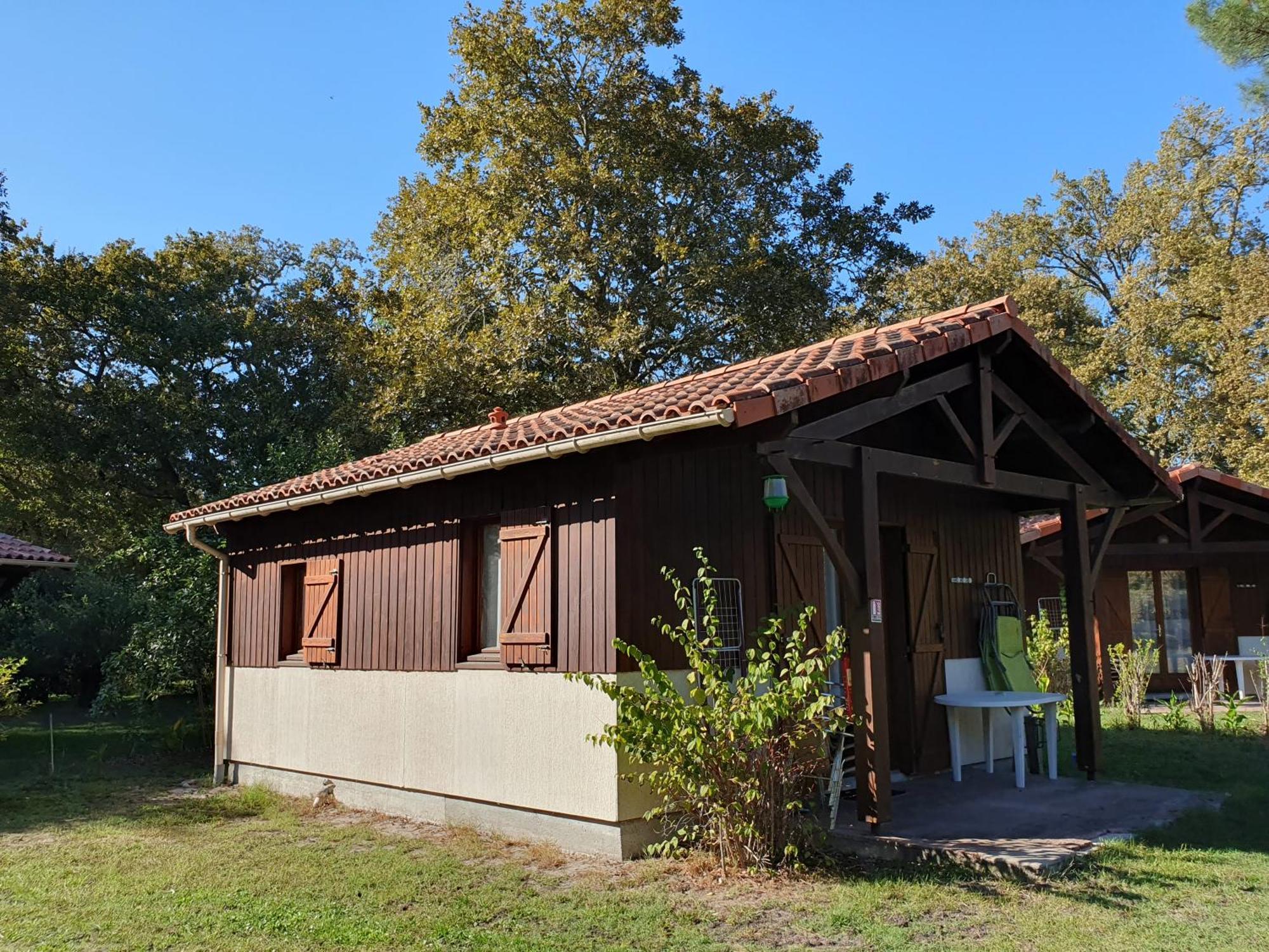 Les Chalets Du Gelat, Nature Et Calme Noaillan Kültér fotó